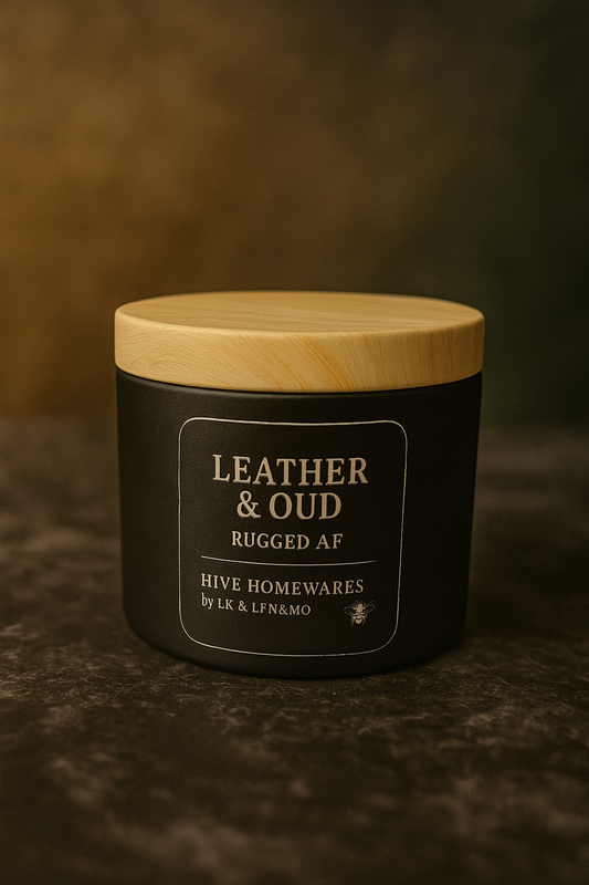🖤 Leather & Oud – Rugged AF
For the ones who smell like mystery, not moisturizer. - Hive Homewares