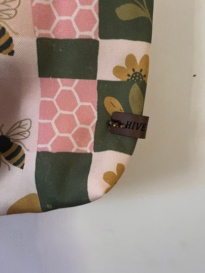 Sustainable Bee Patterned Bag: Your Eco-Friendly Companion for Stylish Living